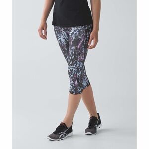 Lululemon Run: Top Speed Crop *Full-On Luxtreme